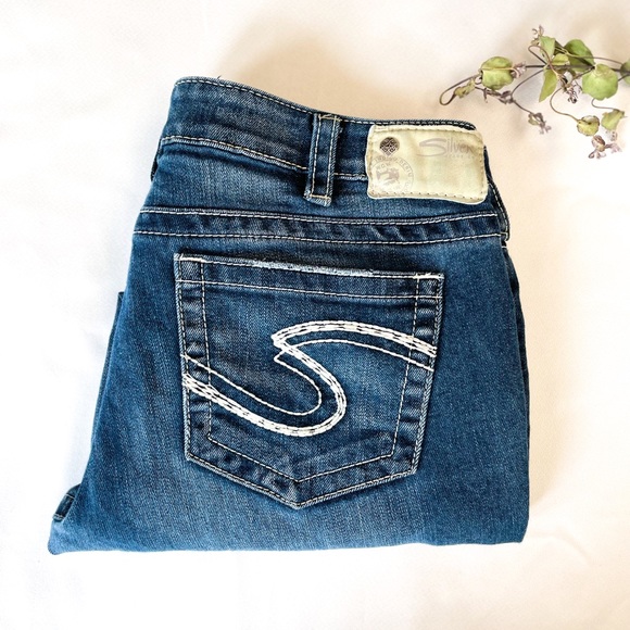 Silver Jeans Denim - Sz 32 Aiko Capri Silver Jeans